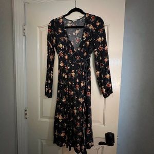 Hem & Thread Tie Front Dress, Blue Floral Size Medium